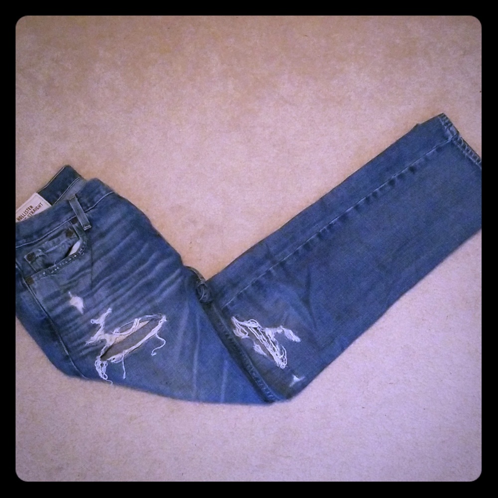 *SALE!* Men's Sz 30x30 Distressed Hollister Jeans
